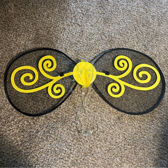 Bumble Beauty Bee Costume - Picture 4 of 6